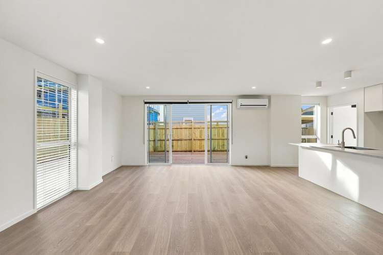 1-3/65 Acacia Avenue_5