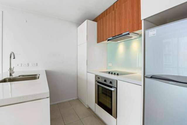 414/4 Dockside Lane Auckland Central_2