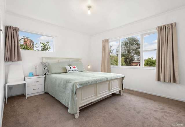 74 Webster Avenue Mount Roskill_3