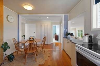 66 Castledine Crescent_3
