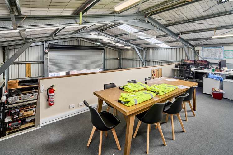 2 Hoffs Place Kenepuru_15