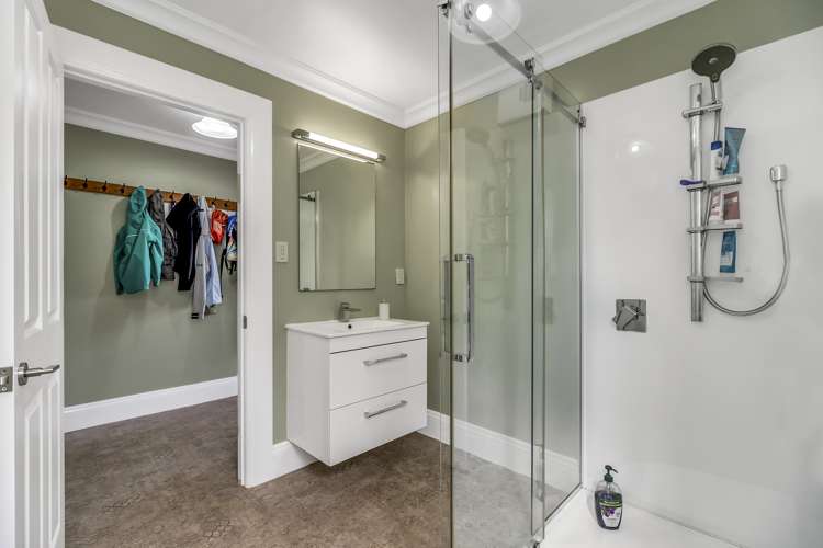 79 Lincoln Road East Inglewood_14