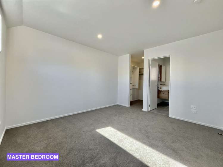 29B Redruth Avenue 10222_8