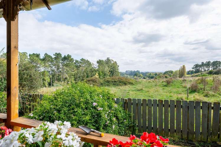 3106 Ohaupo Road Glenview_11