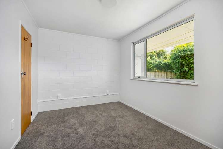 1/45 Willcott Street Mount Albert_8