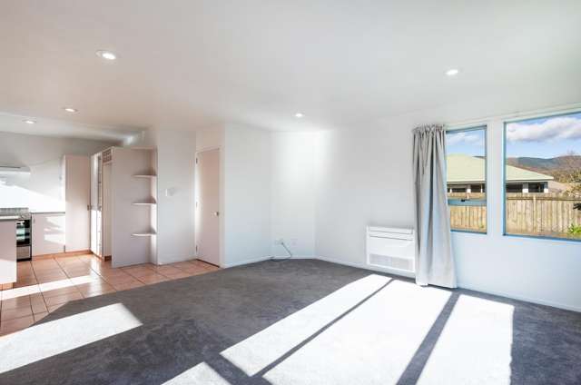 85 Kingsford Drive Stoke_3