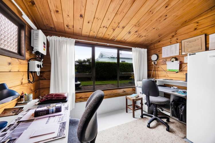 16 Heaphy Road Opunake_9