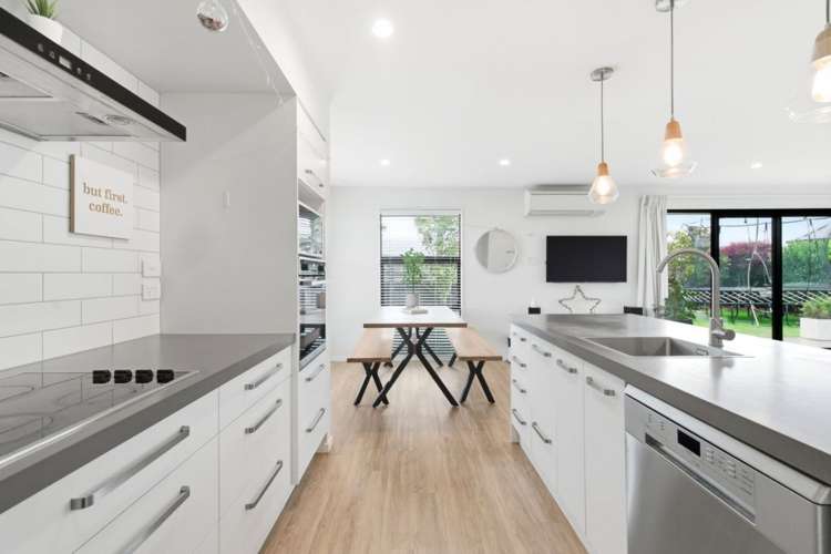 7 Derek Anderson Place Halswell_11