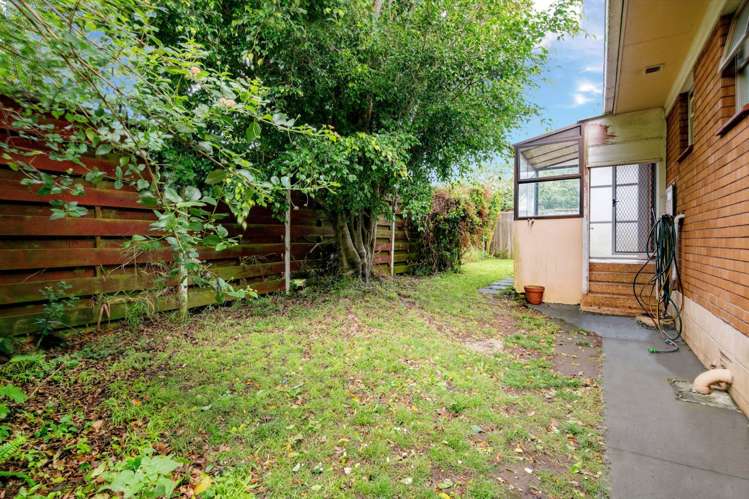 1/23 Esmonde Road Takapuna_4