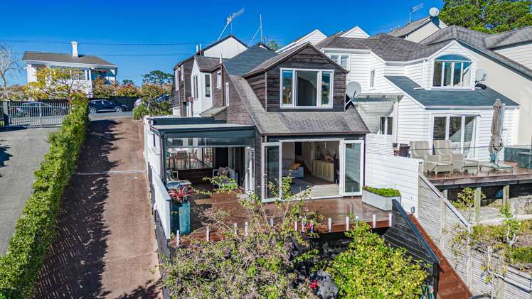 136c Bassett Road Remuera_25