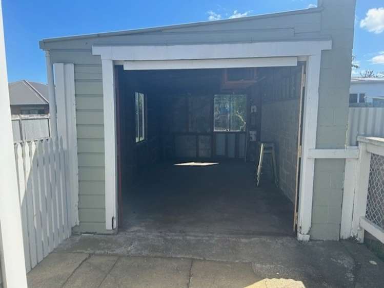 29 Burns Street 2526_5