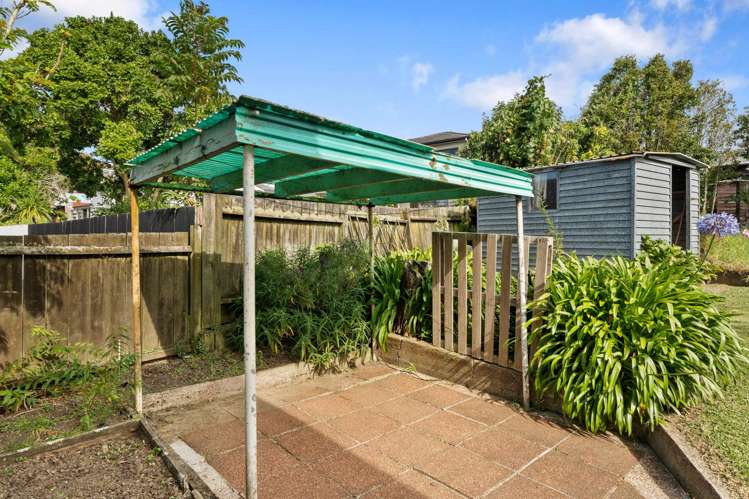 2/2A Arundel Street Hillsborough_16