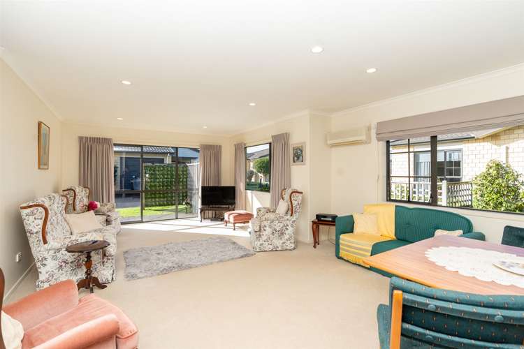 29/3 Turnbury Court Rototuna_6