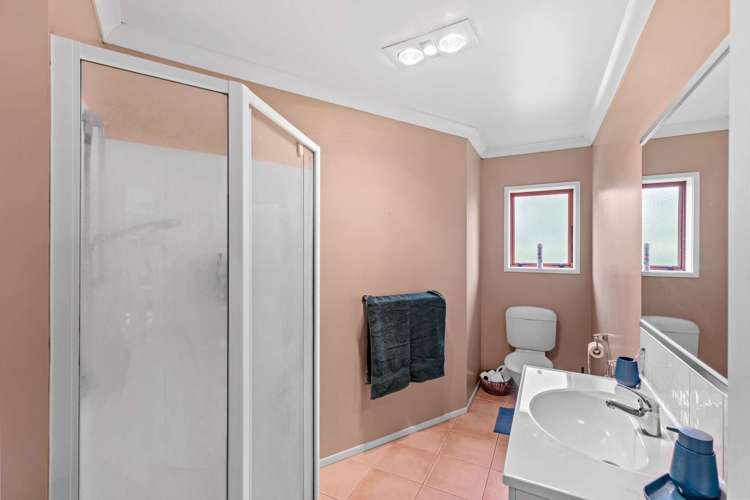 53 B Westhead Road Pollok_14