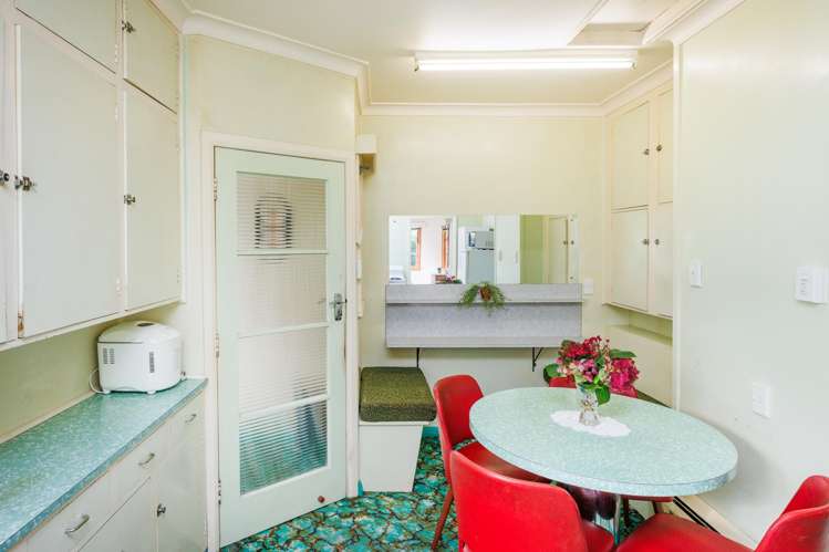 6 Freyberg Street Roslyn_3