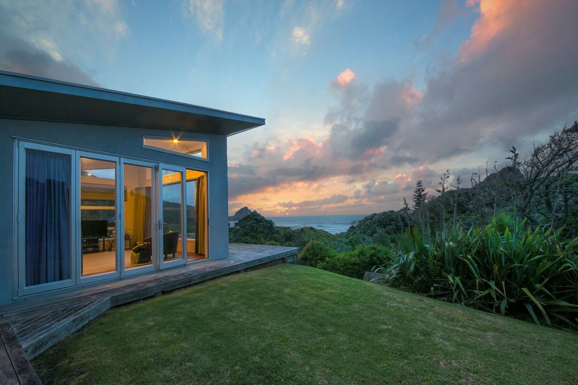 23 Beach Valley Road Piha_0