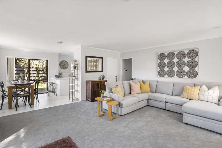 2/10 Ingram Street Papakura_12