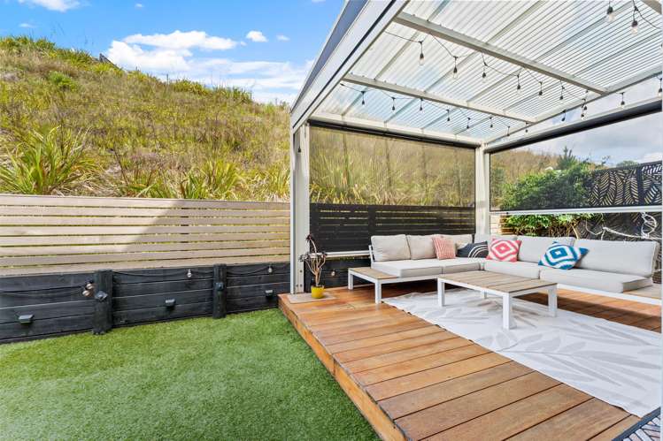 33 Sanremo Lane Stanmore Bay_6