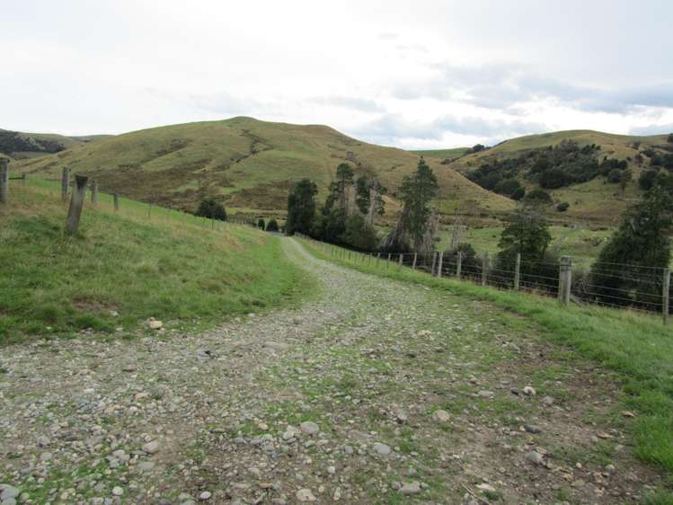348 Happy Valley Road Tuatapere_22