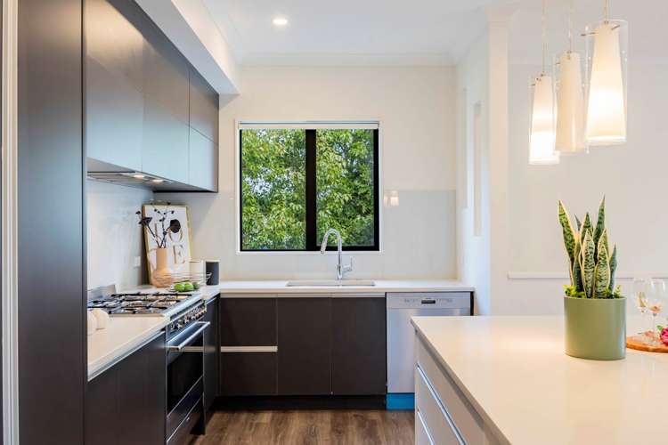 14 Newport Place Forrest Hill_9