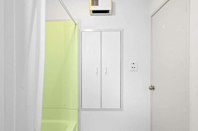 129 Rogers Road Pukehina_15