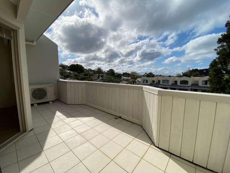 51 Palmgreen Court Stanmore Bay_5