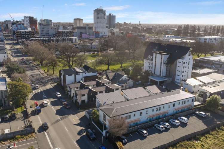 11/12 Latimer Square Christchurch Central_14