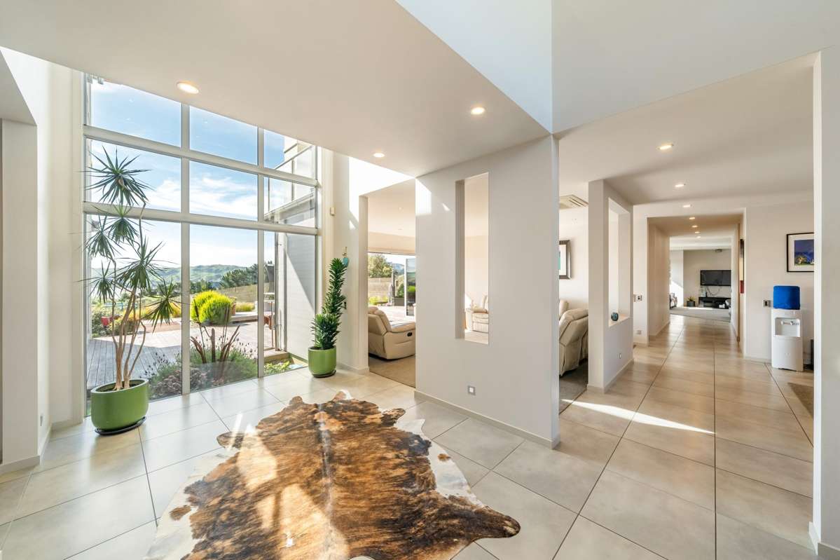 75B Paremata Haywards Road_1