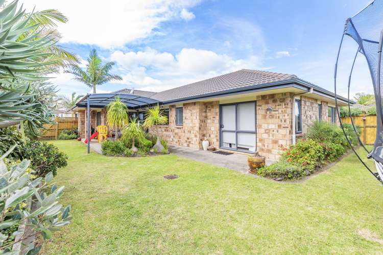 44 Belfry Place Wattle Downs_15