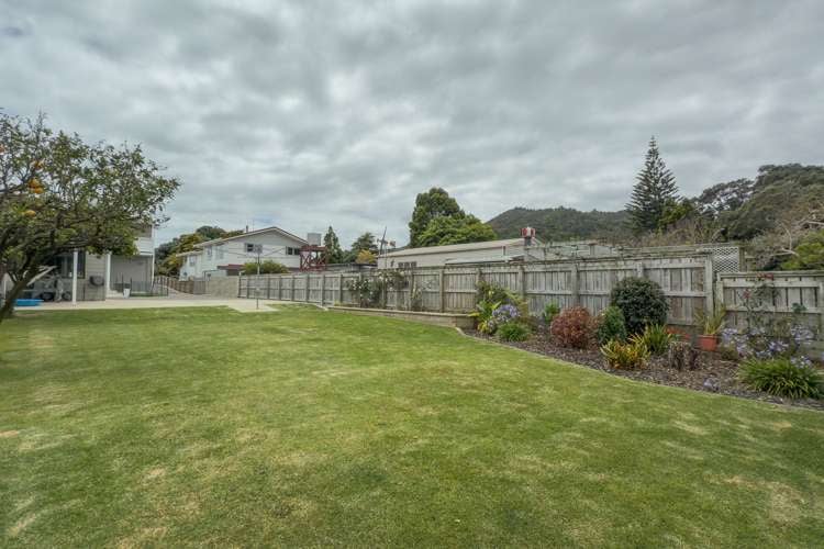 7 West Crescent Te Puru_30