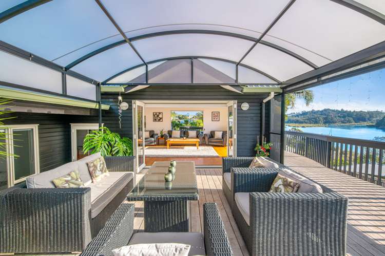 13 Deborah Place Okura_42