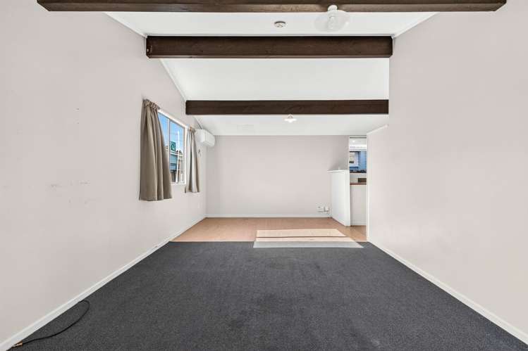 151B Peachgrove Road, Hamilton_2