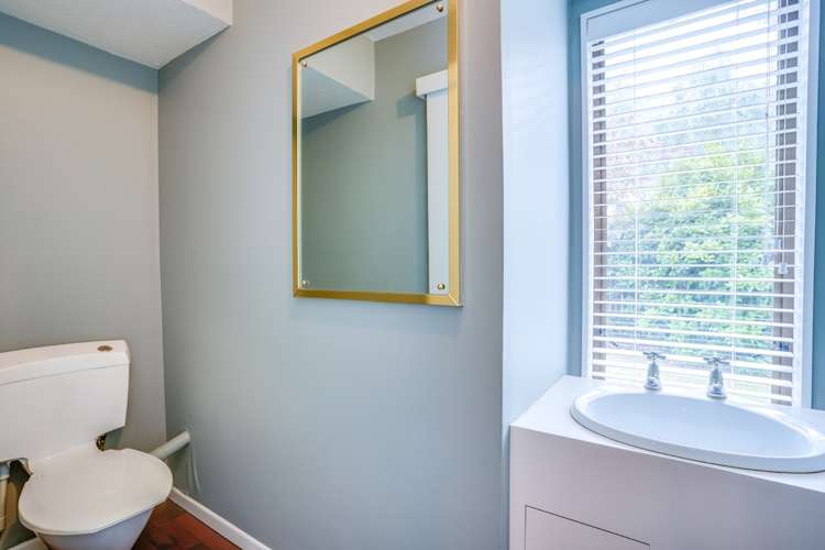 1/10 Chevron Place 1464_4