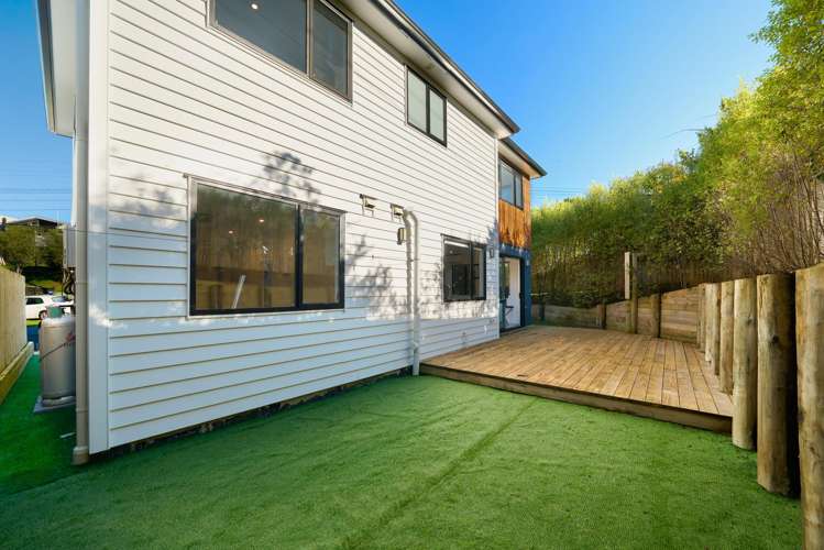 2A Marina Road Torbay_21