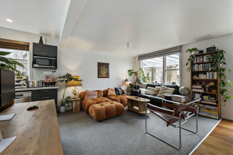 126 Austin Street Mount Victoria_4