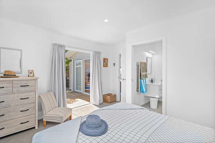 207a The Square Whangamata_11