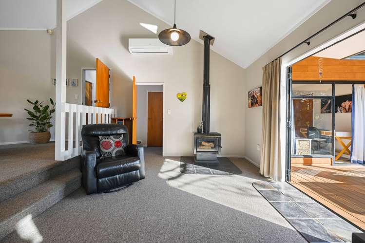 28 Church Road Pukete_8