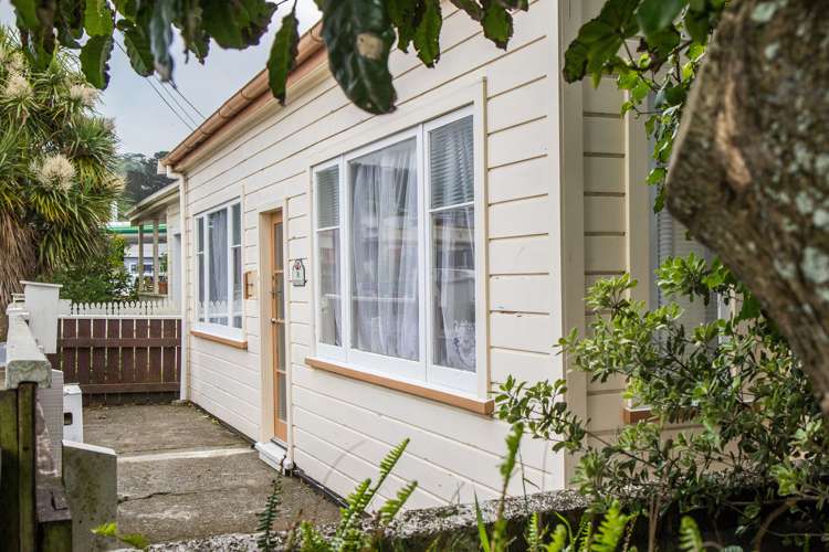 28 Luxford Street Berhampore_1