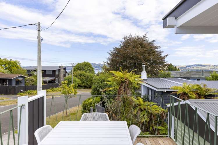 14A Weka Road Waipahihi_2