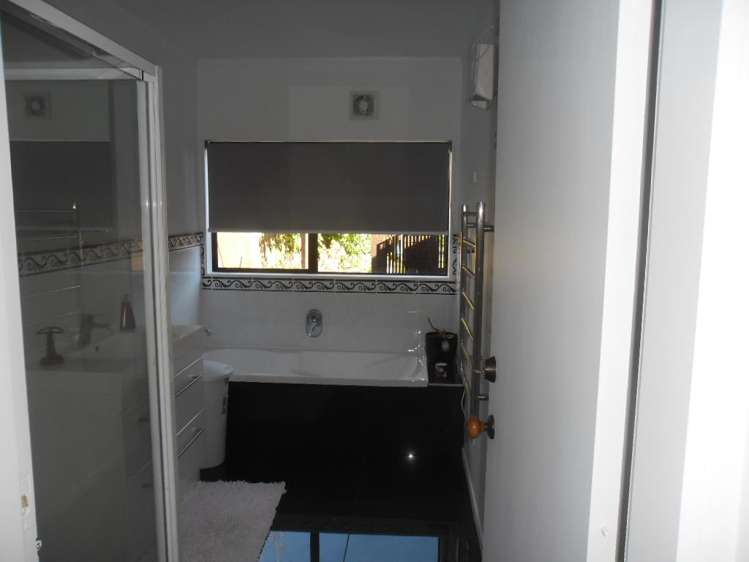 7 Hurworth Grove 1366_11