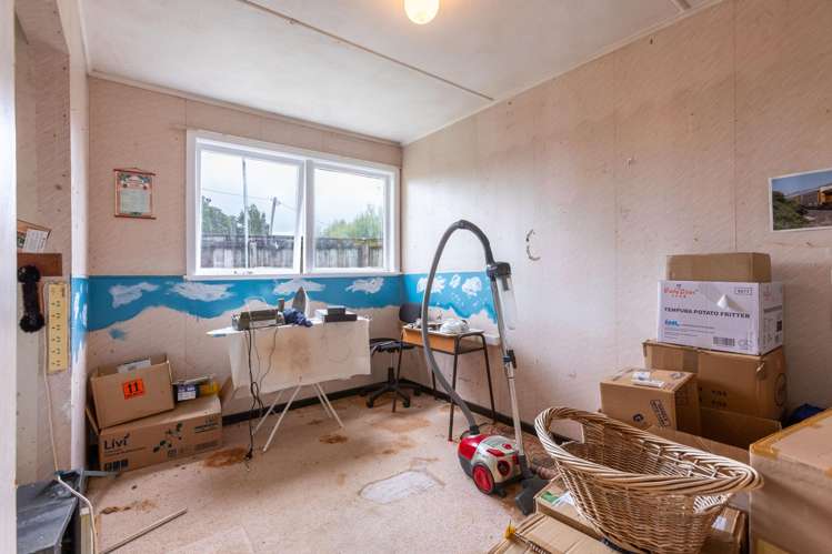 17 Martin Road Papatawa_11