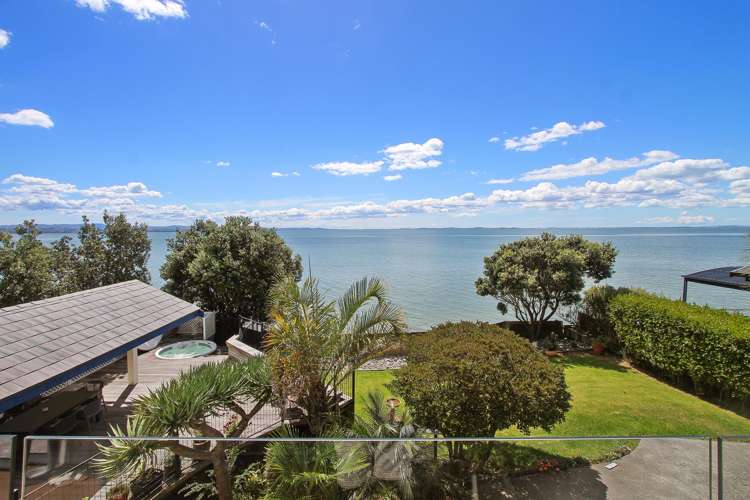 26 Crispe Road Clarks Beach_45