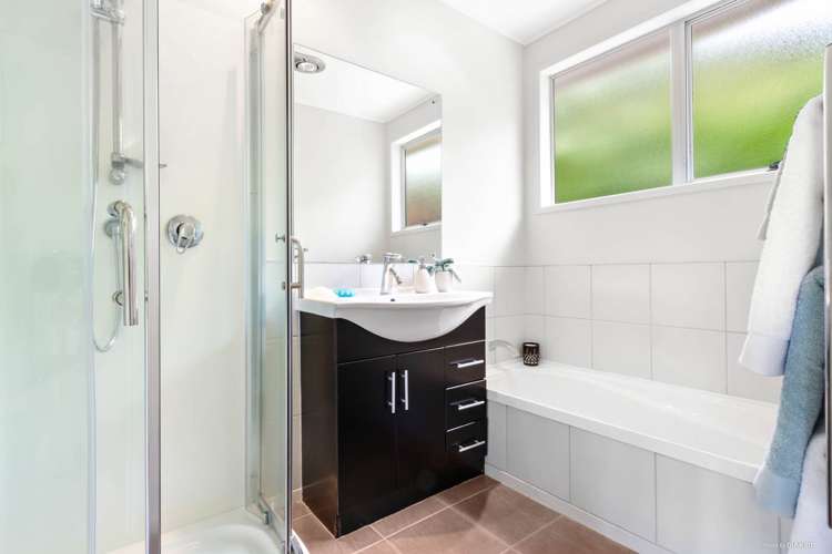 17 Stallard Place Glen Eden_6