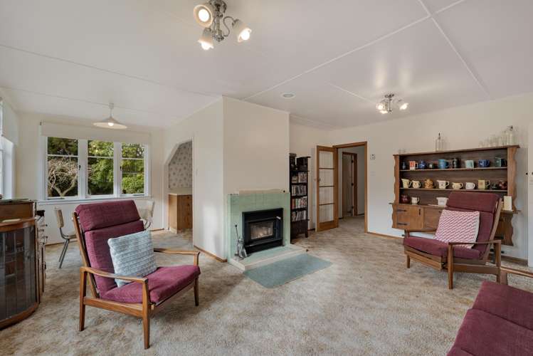 85 Barry Road_5