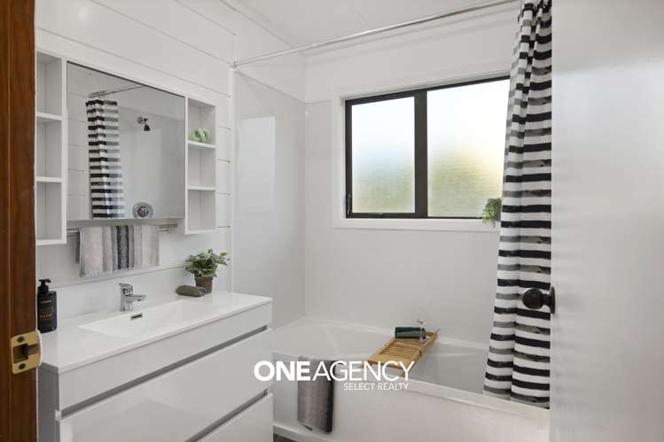 22 Morere Street Titahi Bay_17