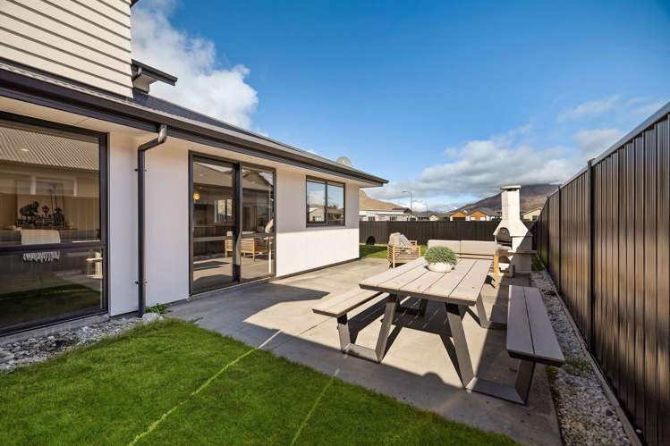 37 Peterley Road Lower Shotover_29