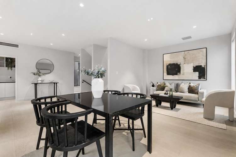 201E Hurstmere Road Takapuna_1