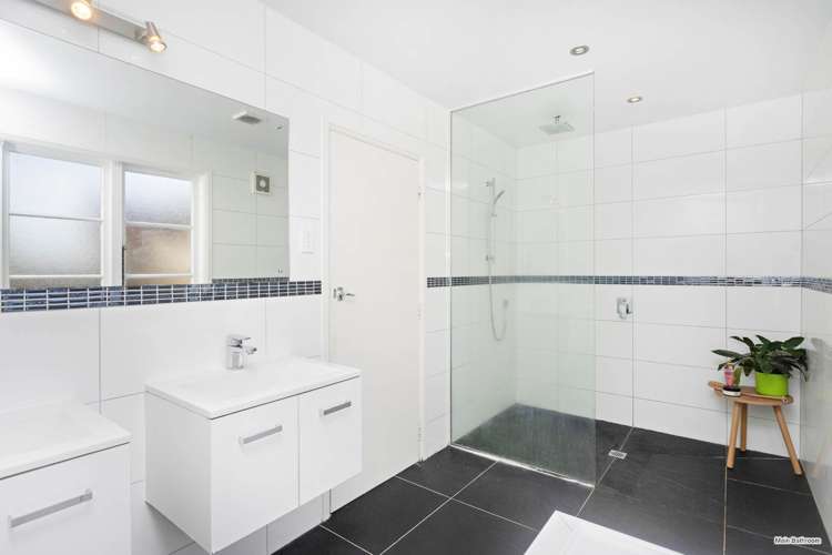 6 Netherton Street New Windsor_22