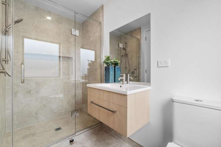 14 Overton Street Rototuna North_10
