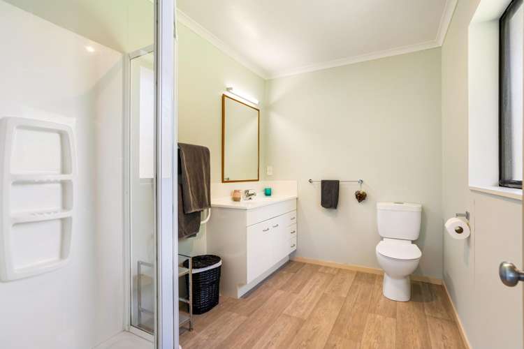 105 Avalon Place Whangamata_16